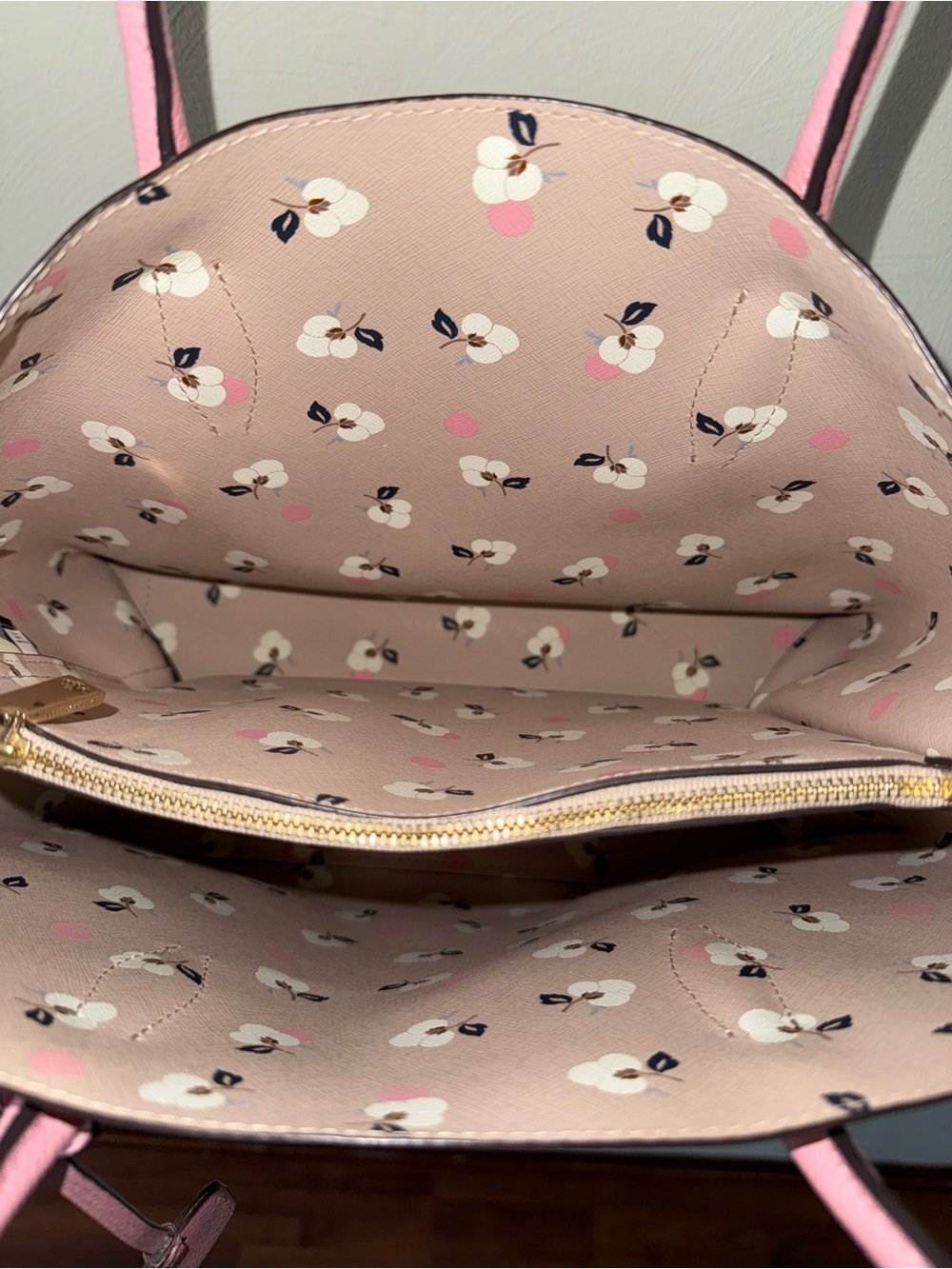 kate spade Pink Leather Pebble Tote with Removable Strap - Picture 6 of 7